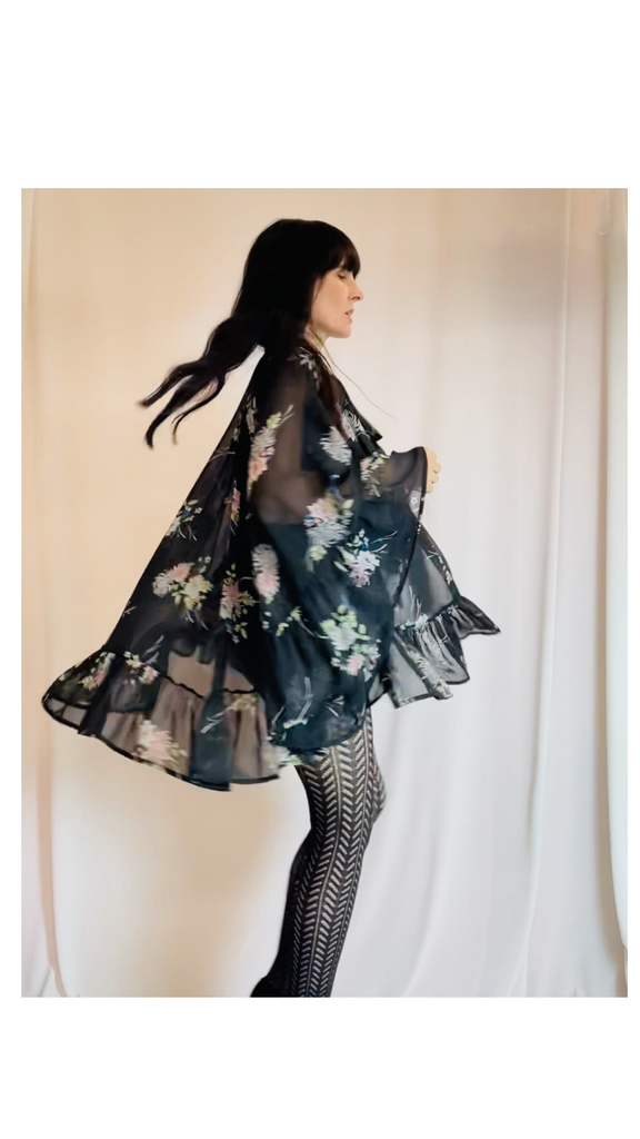 The Suzette Cape