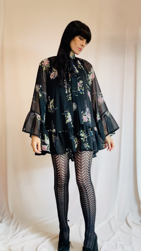 The Suzette Cape
