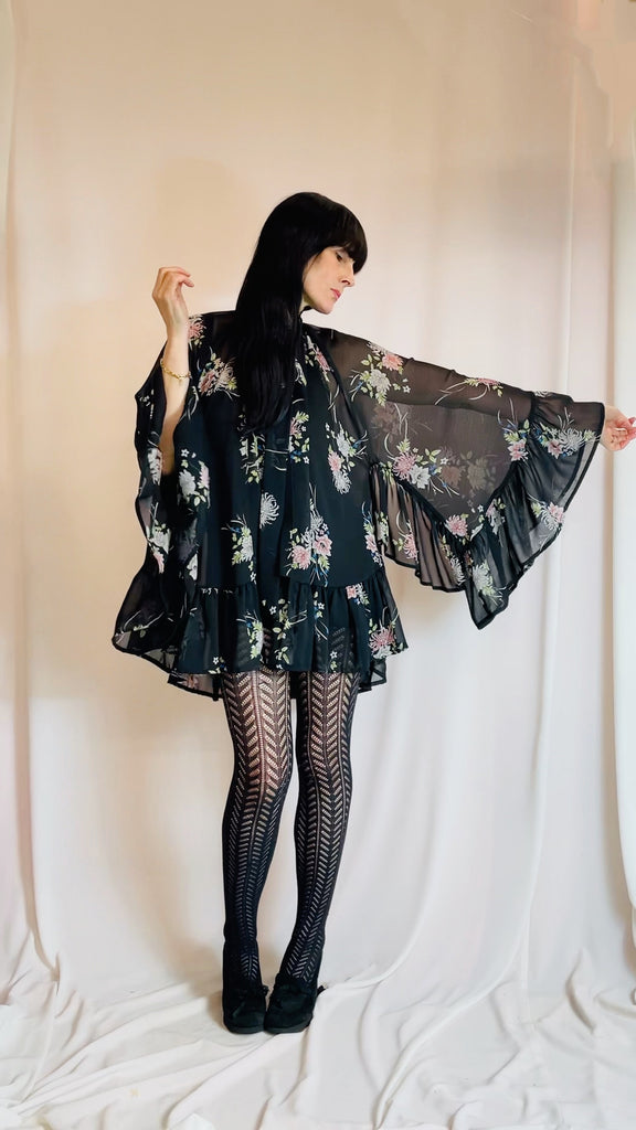The Suzette Cape
